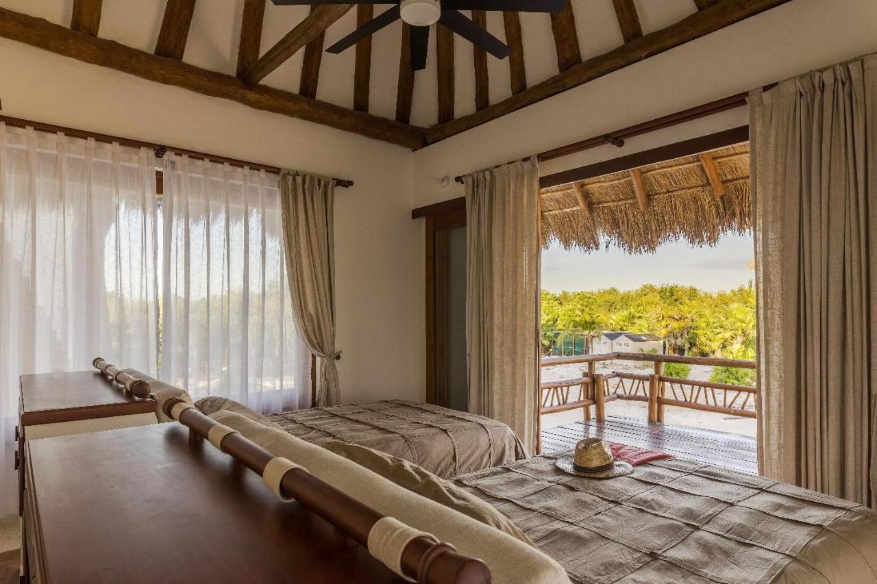 Dk Luxury Ocean Front Villa - Adults Only Isla Holbox Dış mekan fotoğraf