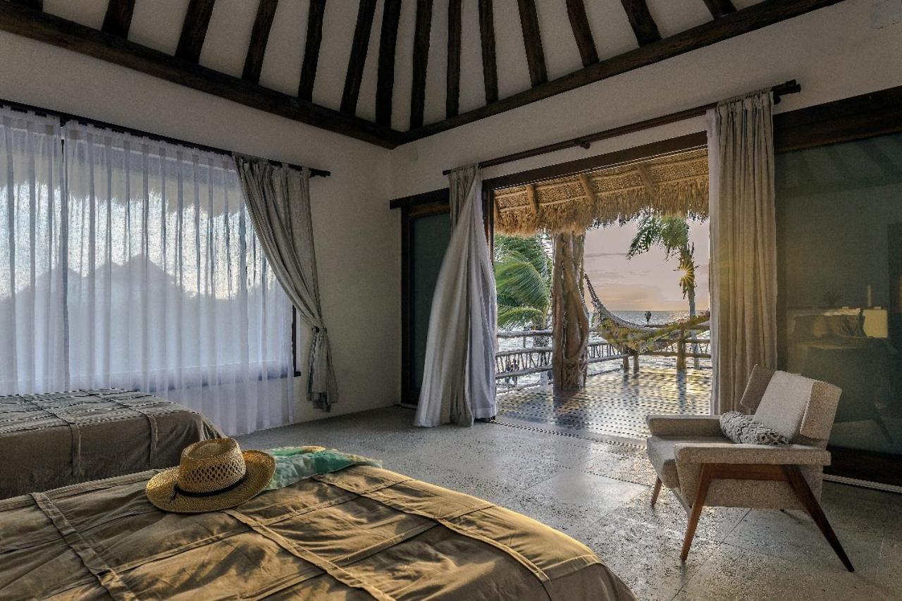 Dk Luxury Ocean Front Villa - Adults Only Isla Holbox Dış mekan fotoğraf