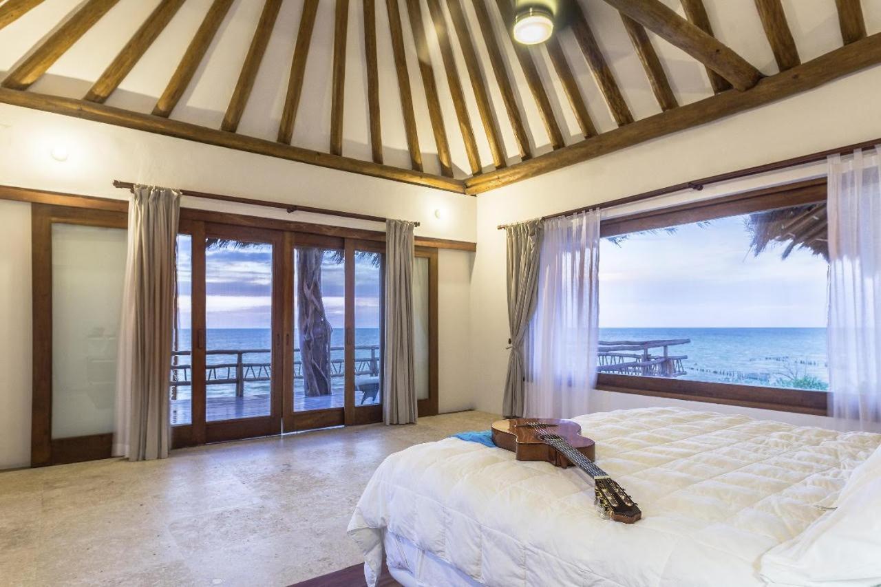 Dk Luxury Ocean Front Villa - Adults Only Isla Holbox Dış mekan fotoğraf