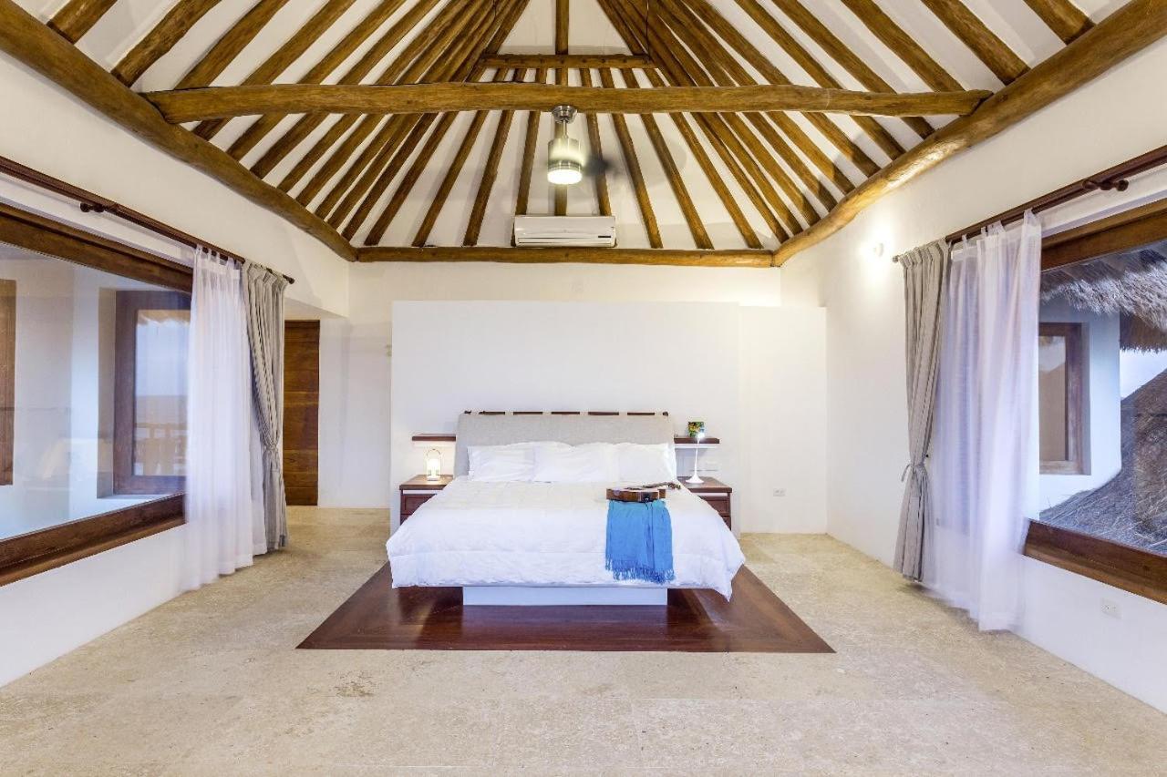 Dk Luxury Ocean Front Villa - Adults Only Isla Holbox Dış mekan fotoğraf