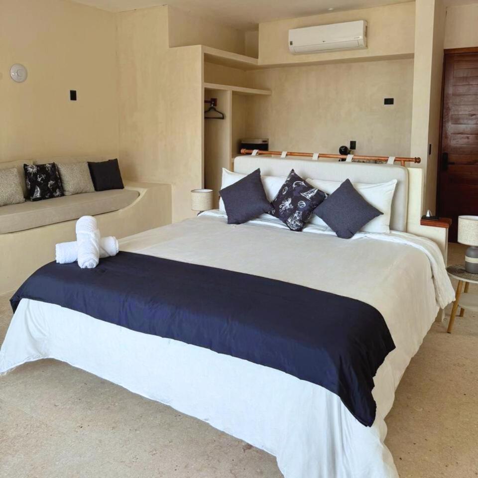 Dk Luxury Ocean Front Villa - Adults Only Isla Holbox Dış mekan fotoğraf
